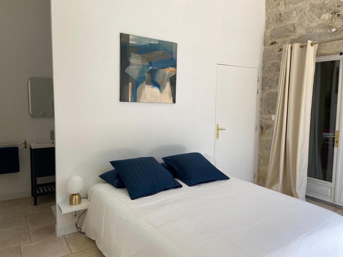 Jas De Berrias Chambre D'Hote Exterior photo